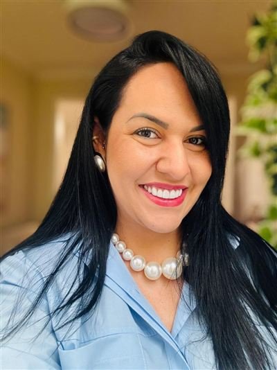 Amanda Abreu, author of Mental Clarity Guide